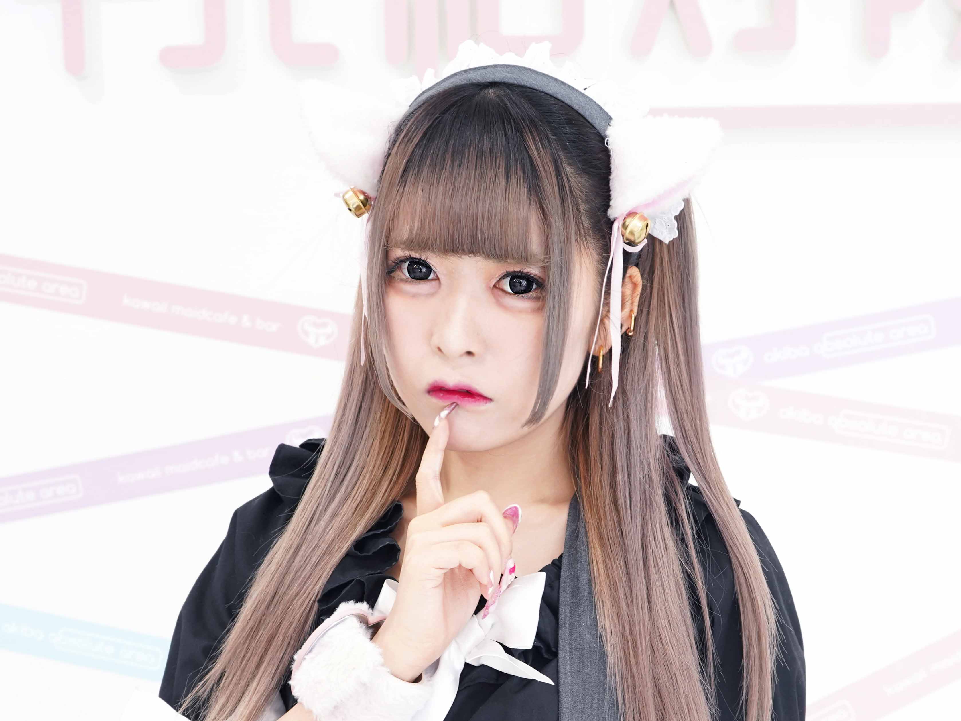やみ