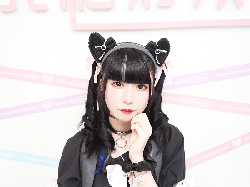 つきの